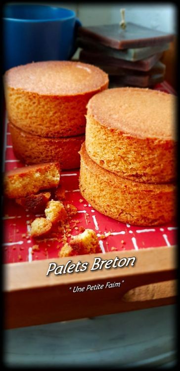 Palets Breton | Une Petite Faim Palet Breton, Desserts With Biscuits, Sweet Cooking, Sweet Pie, Biscuit Cookies, Pastry Recipes, Kitchen Recipes, No Cook Meals, Cake Desserts