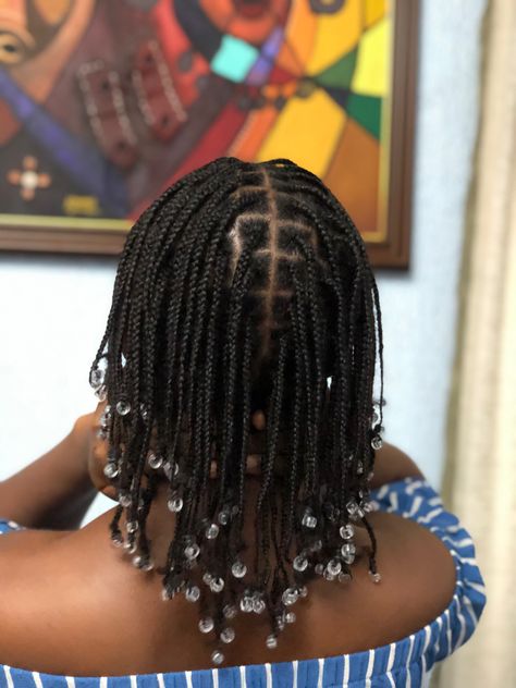 Black girl hairstyle Mini Braids With Beads, Mini Twists Natural Hair, Natural Hair Box Braids, Mini Braids, Natural Braided Hairstyles, Short Box Braids Hairstyles, Braided Hairstyles For Black Women Cornrows, Protective Hairstyles For Natural Hair, Goddess Braids Hairstyles