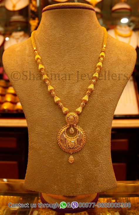 Gold Long Necklace Designs, Gold Necklace Designs Latest, Gold Rani Haar, Kerala Gold Jewellery, Long Necklace Designs, Long Chain Gold, Chain Gold Necklace, Gold Jewels Design, Rani Haar