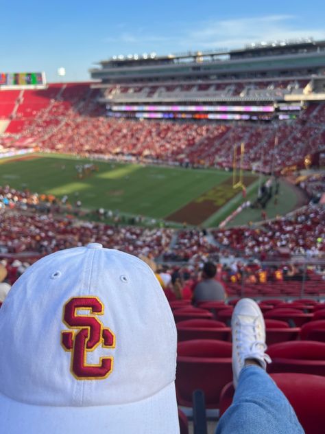 USC FOOTBALL/ SC ATHLETICS/FIGHT ON/TROJANS Usc Student Aesthetic, Usc Football Aesthetic, Usc University Aesthetic, Usc College Aesthetic, Usc Aesthetic Wallpaper, Usc Wallpapers, Usc Acceptance Letter, Usc Acceptance, Usc Aesthetic