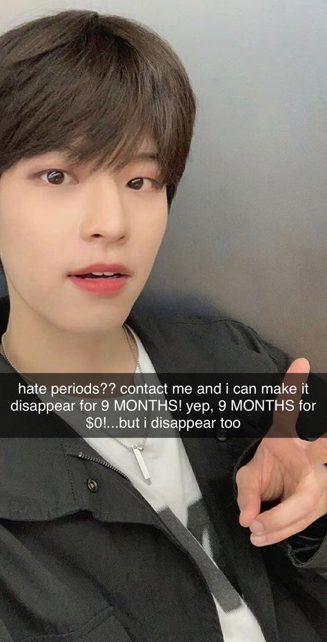 Kpop Snapchat Skz, Seungmin Snapchat, Stray Kids Cursed, Skz Snaps, Kids Snapchat, Kpop Snapchat, Kpop Profiles, Skz Memes, Funny Kpop Memes