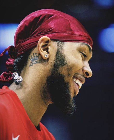 Brandon Ingram Braids, Guy Aesthetic, Verse Tattoos, Brandon Ingram, Tom Ellis, Mens Braids, Mens Braids Hairstyles, Urban Wear, Braids Hairstyles