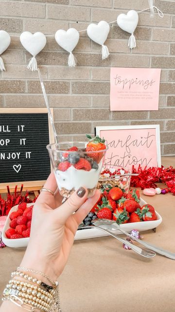 Diy Yogurt Parfait Bar, Teacher Breakfast Bar, Teacher Appreciation Yogurt Bar, Yogurt Parfait Bar Teacher Appreciation, Teacher Appreciation Station, Teacher Appreciation Food Bar Ideas, Teacher Appreciation Breakfast Ideas, Parfait Station, Teacher Appreciation Party