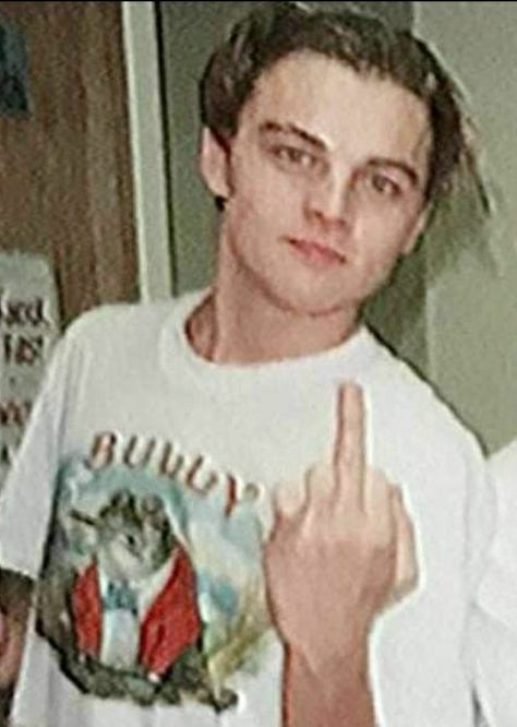 Funny leonardo decaprio Leonardo Dicaprio Funny, Titanic Funny, Leonardo Dicaprio Meme, Ugly Photos, Leonardo Dicaprio Photos, Leo And Kate, Leonardo Dicaprio 90s, Young Leonardo Dicaprio, Leo Dicaprio