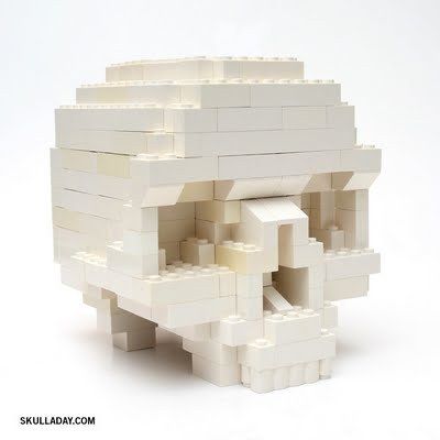 How To: Make a LEGO Skull | Man Made DIY Keywords: pdf, downloadable, diy, craft Lego Skull, Uhyggelig Halloween, Lego Halloween, Instructions Lego, Diy Lego, Lego Club, Lego Sculptures, Lego Diy, Lego Activities