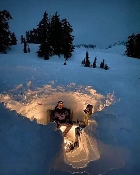 Cool Fire pit Snow Camping, Winter Camping, Gap Year, Outdoor Survival, Winter Fun, Winter Photography, Avatar The Last Airbender, The Last Airbender, Outdoor Adventure