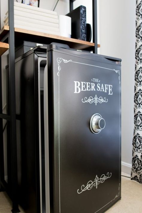 Beer Safe, Fridge Makeover, Ui Ux 디자인, Designer Lifestyle, Ultimate Man Cave, Beer Fridge, Man Cave Basement, Man Cave Home Bar, Bar Fridges