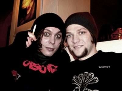 Bam Margera With Ville Valo Ville Valo And Bam Margera, Bam Margera And Ville Valo, Him Photos, Him Pictures, Bam Margera, Ville Valo, Matthew Gray, Music Images, Maybe Someday