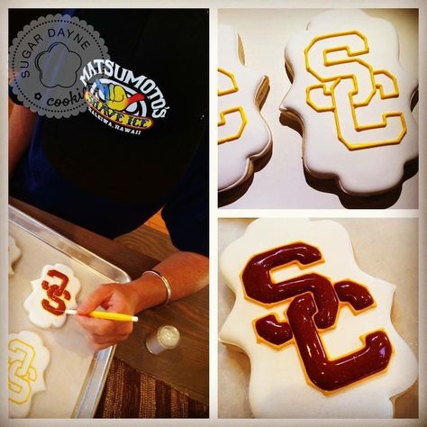 Throwing it back to 2 years ago... been through a lot but I'm embracing my path. @coachlockdown Ronnie... Finally, I found this...❤️🏈💛 @sugardayne #sugarcookies trojan football pac12 usc cookies Usc Cookies Decorated, Usc Party, Usc College, 3 Cookies, Sports Cookies, Trojans Football, College Decor, Throwing It Back, Sugar Cookie Designs