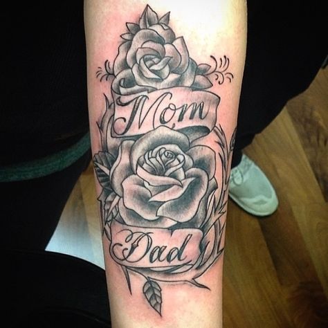 Dedication Tattoos, Mum And Dad Tattoos, Tattoos To Honor Mom, Mom Tattoo Ideas, Mama Tattoos, Tattoo Journal, Mom Dad Tattoo Designs, Name Tattoos For Moms, Rip Tattoo