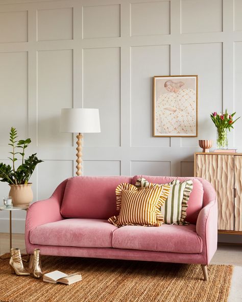 Pink Couches, Sofa Rose, Sofa Outlet, Navy Sofa, Scandi Furniture, Trendy Sofas, Sofa 2 Seater, Kitchen Sofa, Pink Sofa