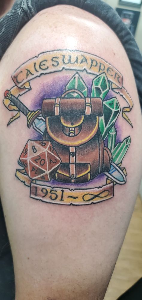 Finally got my tattoo in remembrance of my dm of 14 years. Dungeons And Dragons Tattoo, Dnd Tattoo, Sleeve Tattoo Designs, Dice Tattoo, Dragons Tattoo, Clover Tattoos, White Ink Tattoo, Flame Tattoos, Pocket Watch Tattoo