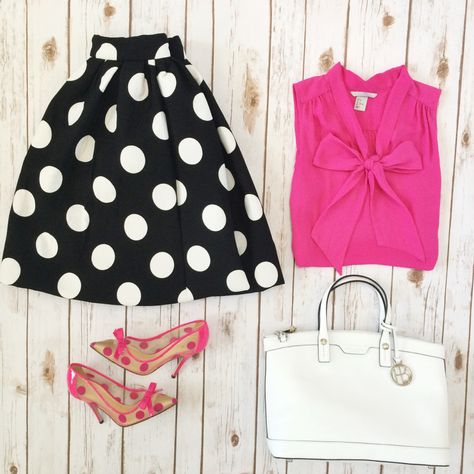 Black polka dot flare skirt, pink bow blouse, Kate Spade polka dot pumps, white purse // Click the following link to see outfit details and photos: http://www.stylishpetite.com/2015/03/instagram-lately.html Stylish Petite, Look Rose, Outfit Work, Bow Blouse, Instagram Outfits, Pink Ruffle, Midi Skirts, Ruffle Collar, Petite Fashion