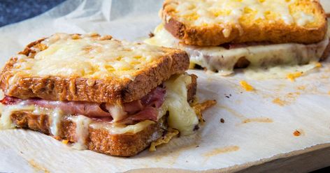 Homemade French Fries, Croque Madame, Bechamel Sauce, Cake Factory, Club Sandwich, Smoked Ham, Best Comfort Food, Slice Of Bread, Basic Recipes