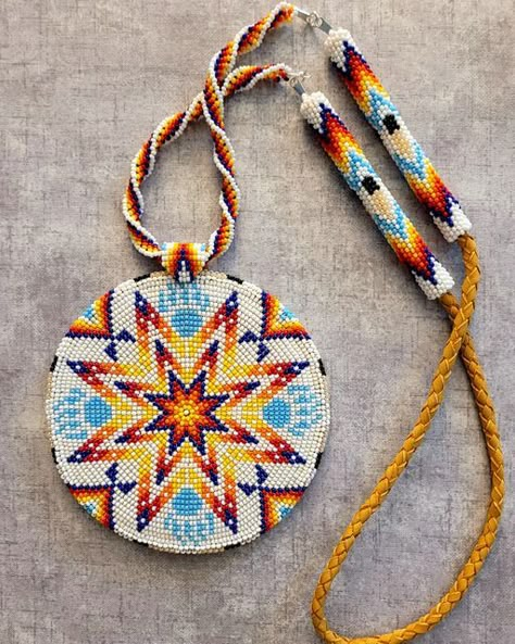 Native American Medallions Bead Patterns, Seed Bead Medallion Patterns, Native Beaded Medallions, Choctaw Tattoo, Beaded Medallion Patterns, Heritage Outfits, Lakota Beadwork, Four Braid, Beaded Medallion