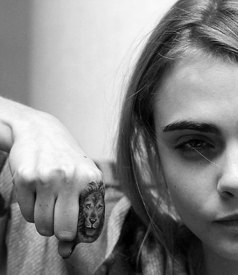 2 Copies of this famous finger lion tattoo (1×1″) Bacon Tattoo, Cara Delevingne Tattoo, Scale Tattoo, Lion Head Tattoos, Initial Tattoo, Discreet Tattoos, Lion Tattoo, Cara Delevingne, A Lion