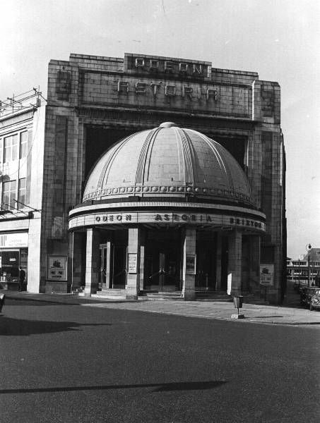 Brixton Academy Sofar Sounds, Brixton Academy, Secret London, Southeast London, London Now, London Trip, Cinema Theatre, London History, Lenny Kravitz