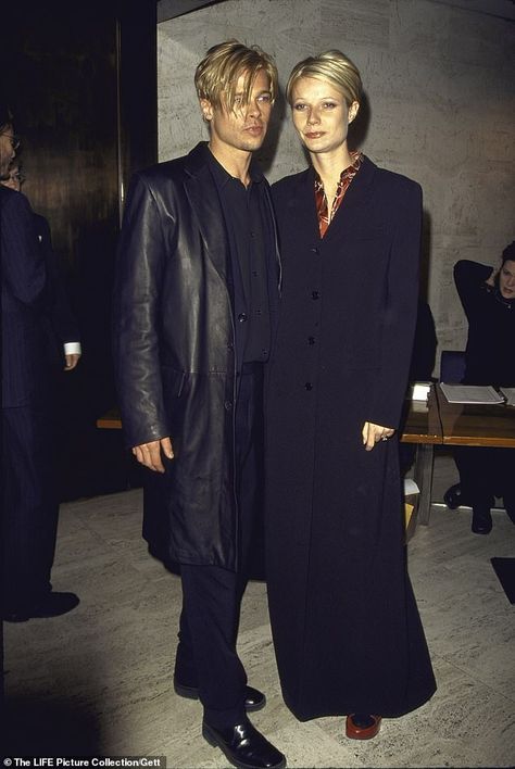 Gwyneth Paltrow Style, Black Coats, Red Carpet Outfits, 90s Looks, Gwyneth Paltrow, Satin Slip Dress, Mode Inspo, Brad Pitt, Looks Vintage