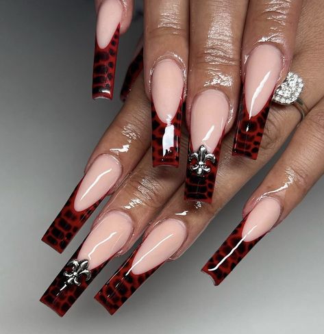 Black And Red Chrome Nails, Nails With Red And Black, Red Croc Nails, Croc Nail Design, Acrylic Nails With Red, Croc Nails, Nails With Red, Short Acrylics, Short Acrylic