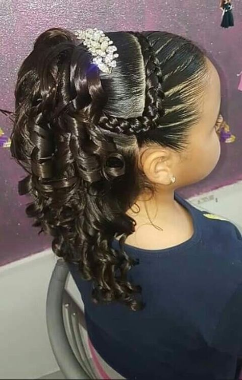 First Communion Hair, First Communion Hairstyles, Girls Updo, Cute Wedding Hairstyles, Communion Hairstyles, Pageant Hair, Formal Hairstyles For Long Hair, Hair Indian