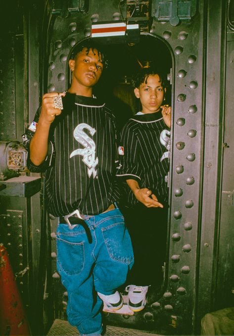 Kris Kross photographed by Fryderyk Gabowicz during a portrait session in Munich, Germany - June 29, 1992 Things To Buy At Costco, Kriss Kross, Clout Collection, Cultura Hip Hop, Kris Kross, 90s Rappers, Looks Hip Hop, Hip Hop 90s, Hip Hop Classics