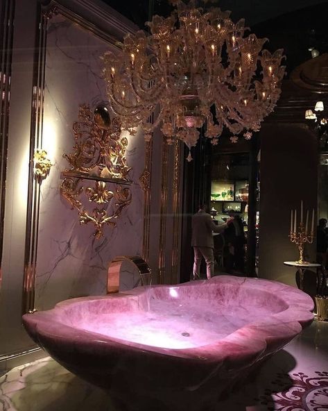 Pink Accents Living Room, Frock Design Ideas, Bathtub Aesthetic, Baby Frock Design, Crystal Bathroom, Crystal Room, Stone Bathtub, Spiritual Bath, Crystal Bath