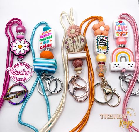 Paracord Lanyard, Book Lamp, Car Vent Clip, Bead Projects, Cute Pens, Mini Plants, Book Lights, Wristlet Keychain, Resin Charms