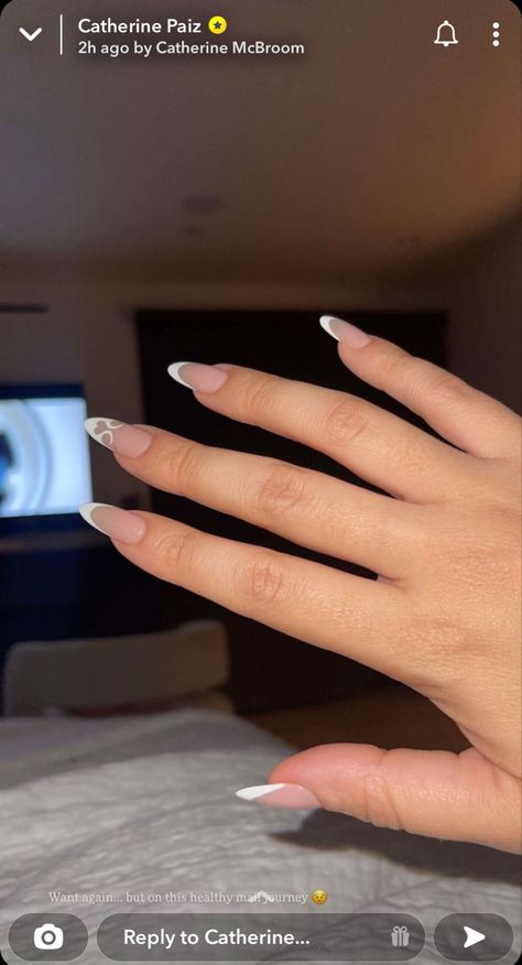 Catherine Paiz Nails, Nails Snapchat, White French Tips, Catherine Paiz, White French Tip, Snapchat Story, White French, French Tips, Snapchat Stories