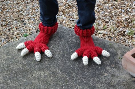 Monster Slippers Crochet Free, Slippers Crochet Pattern, Crochet Booties Pattern, Children Projects, Dinosaur Slippers, Monster Slippers, Crochet Monster, Hello Kitty Crochet, Slippers Socks