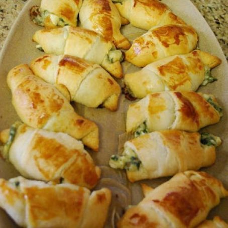 Spinach Cheese, Birthday Menu, Spinach Feta, Spinach And Feta, Think Food, Dessert Bar, Snacks Für Party, Crescent Rolls, Yummy Appetizers