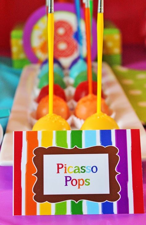 Cupcakes Decoration Ideas, Art Party Foods, Art Birthday Parties, Crayola Party, Crayola Birthday Party, Artist Birthday Party, Mister Maker, Vbs Snacks, Kids Art Party