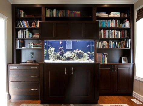 Someday, I'll have a study and one wall will look like this. Built In Aquarium Bookshelf, Fish Tank Bookcase, Beer Shelf, Bathroom Luxury Design, Fish Tank Cabinets, Tv Cabinet Design Modern, Aquarium Cabinet, Castle House Plans, Fish Room