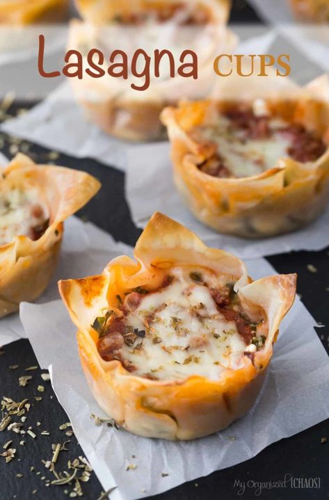 Lasagna is always a favourite meal, make these baked Petite Lasagna Cups, using Wonton Wrappers instead of pasta noodles. #lasagnacups #appetizer #lasagnaappetizer Wonton Wrapper Recipes Appetizers, Lasagna Bites, Mini Lasagna, Lasagna Cups, Wonton Wrapper Recipes, Won Ton, Wonton Recipes, Homemade Lasagna, Muffin Tin Recipes