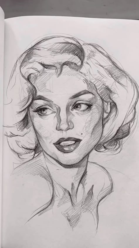 Art Reference Photos Drawing, Aesthetic Sketch Reference, Pretty Faces To Draw, People For Art Reference, Drawing Of A Picture Frame, Portrate Drawing Ideas, Celebrity Face Drawing, Easy Realism Drawings, Sharp Drawing Style