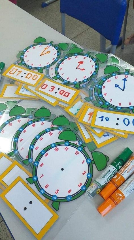 Easy Math Activities, Math Crafts, Kindergarten Learning Activities, Math Projects, Kindergarten Learning, Math Activities Preschool, Preschool Learning Activities, Montessori Activities, Math For Kids