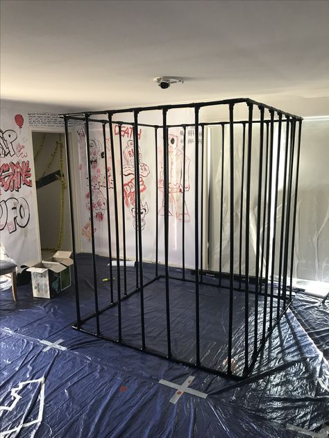 PVC jail cell Haunted Jail Ideas, Jail Halloween Decorations, Jail Theme Party, Diy Jail Cell Prop, Diy Halloween Jail Cell, Prison Party Theme, Jail Themed Party Ideas, Diy Jail Cell, Haunted Hospital Decorations