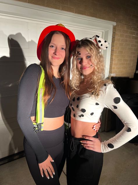 Solo Halloween Costumes Last Minute, Dalmatian Halloween Costume Women, Dalmatian Firefighter Costume, Dalmation And Firefighter Costume Couple, Easy Firefighter Costume, Dalmation Halloween Costume Women, Dalmation And Fire Fighter Costume, Duo Halloween Costumes Cold Weather, Firefighter Dalmation Costume