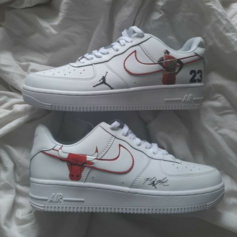 Basketball Custom, Custom Nike Air Force 1, Chicago Bulls Basketball, Custom Nike Air Force, Bulls Basketball, Custom Af1, Custom Kicks, Air Force 1 Custom, Custom Converse