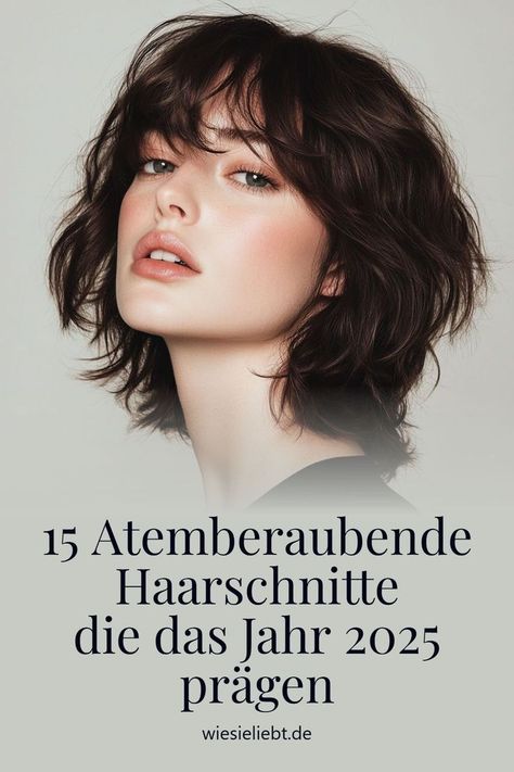 Lust auf einen frischen Look? Hier sind die 15 atemberaubendsten Haarschnitte, die im Jahr 2025 dominieren werden! #Frisuren2025 #Haarinspiration #TrendyLooks French Cut Hair, Hair 2025, French Cut, Medium Hair Styles, Hair Cuts, Collage, Hair Styles, Hair, Pins