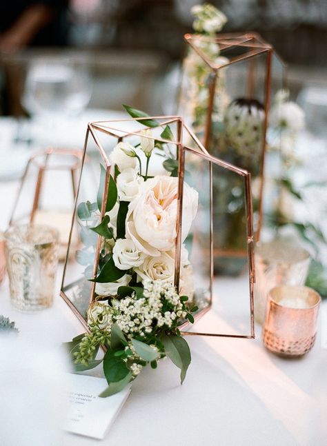 Collection Centerpiece Style Wedding Floral Arrangement Terrarium Wedding Centerpiece, Rose Gold Candle Holder, Terrarium Design, Classic Wedding Flowers, Floating Centerpieces, Hanging Centerpiece, Geometric Lantern, Terrarium Centerpiece, Lantern Wedding