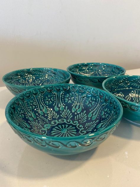 4x Turkish Ceramic Bowls Set of Four Large Ceramic Bowl Set | Etsy Ceramic Bowl Glaze, Cool Dishes, Cute Bowl Designs, Unique Dishware, Funky Pottery, Ceramic Dish Set, Ceramics Bowls Designs, Serving Bowls Ceramic, Ceramic Bowl Set