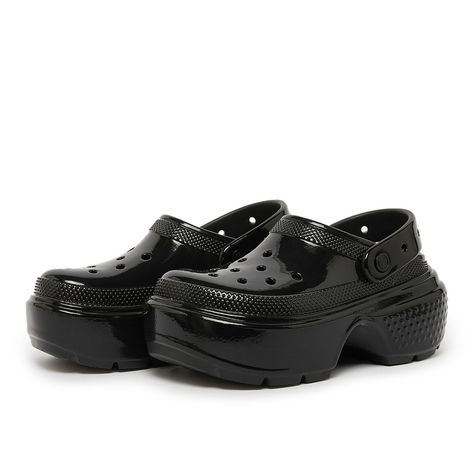 👟 Model Name: Crocs Stomp High Shine Clog 📏 Sizes: EU 37-39 🌟 New Price: €66 💥 Old Price: €76 👉 https://www.solebox.com/en_NL/p/crocs-stomp_high_shine_clog-black-02302127.html #sneakers #sale #kicks #shoesaddict #snkrs #fashion #streetwear #sneakeraddict #solebox Platform Crocs, Sneakers Sale, Sneakers Addict, New Price, Fashion Streetwear, Clogs, Street Wear, Sneakers, Black