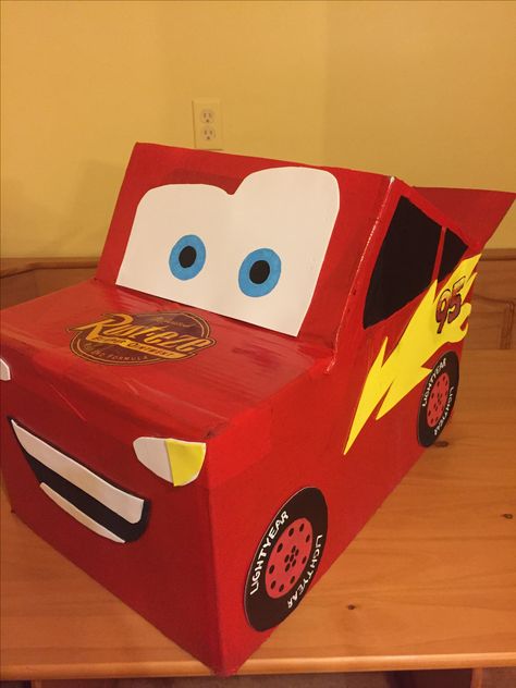 Cardboard Box Car, Mcqueen Cars, Box Cars, February Birthday, Trunk Or Treat, Cars Birthday, Party Fun, Diy Cardboard, Box Car