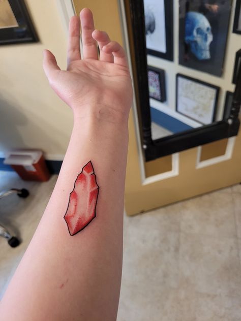 Philosopher Stone, Stone Tattoo, Philosopher's Stone, Philosophers Stone, Fullmetal Alchemist, Leaf Tattoos, Maple Leaf Tattoo, Tattoo Design, Triangle Tattoo