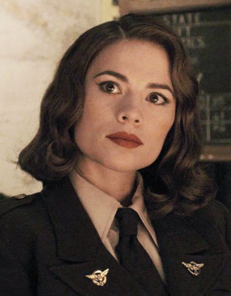 Peggy Carter Icons, Hailey Atwell, Haley Atwell, Captain Carter, Agent Peggy Carter, Hayley Atwell, Peggy Carter, Agent Carter, Marvel Icons