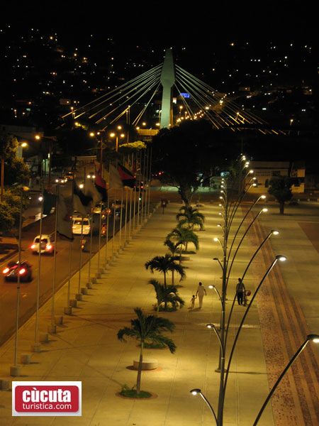 Plaza de Banderas, a un costado de la Av. Diagonal Santander de Cúcuta, Colombia, Mountain Top, Tahiti, Belize, No Se, Puerto Rico, World's Best, Cali, Places To Travel, Columbia