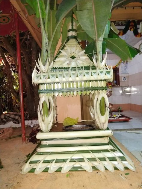 Makhar Decoration, Eco Friendly Ganpati Decoration, Decoration For Ganpati, Ganpati Decoration, Banana Tree, Dont Touch My Phone Wallpapers, Cardboard Crafts, Tree Decoration, Phone Wallpapers