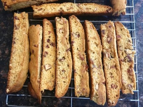 Honey Biscotti Recipe, Date Biscotti, Honey Biscotti, Health Bars, Almond Biscotti, Italian Foods, Biscotti Recipe, Honey Almonds, Italian Cookies