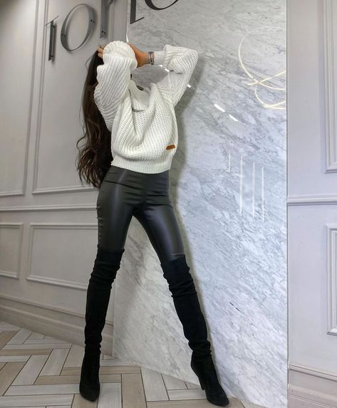 Knee High Boots Leather Pants, Boots With Leather Pants, Knee High Boots Leather, Spiegel Selfie, Knee High Leather Boots, Boots Leather, Over The Knee Boots, Over The Knee, High Boots