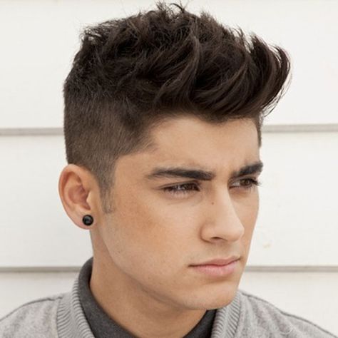 Teen Boy Haircuts - Tousled Hair with Brush Up Hairstyles Zayn, Hairstyles For Teenage Guys, Zayn Malik Hairstyle, Quiff Hairstyles, Corte De Cabelo Masculino, Funky Hairstyles, Mens Haircuts Short